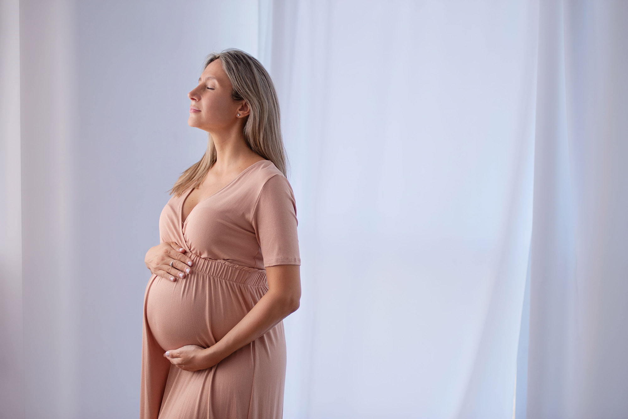 Melero Rodriguez - Maternity + Newborn Photography