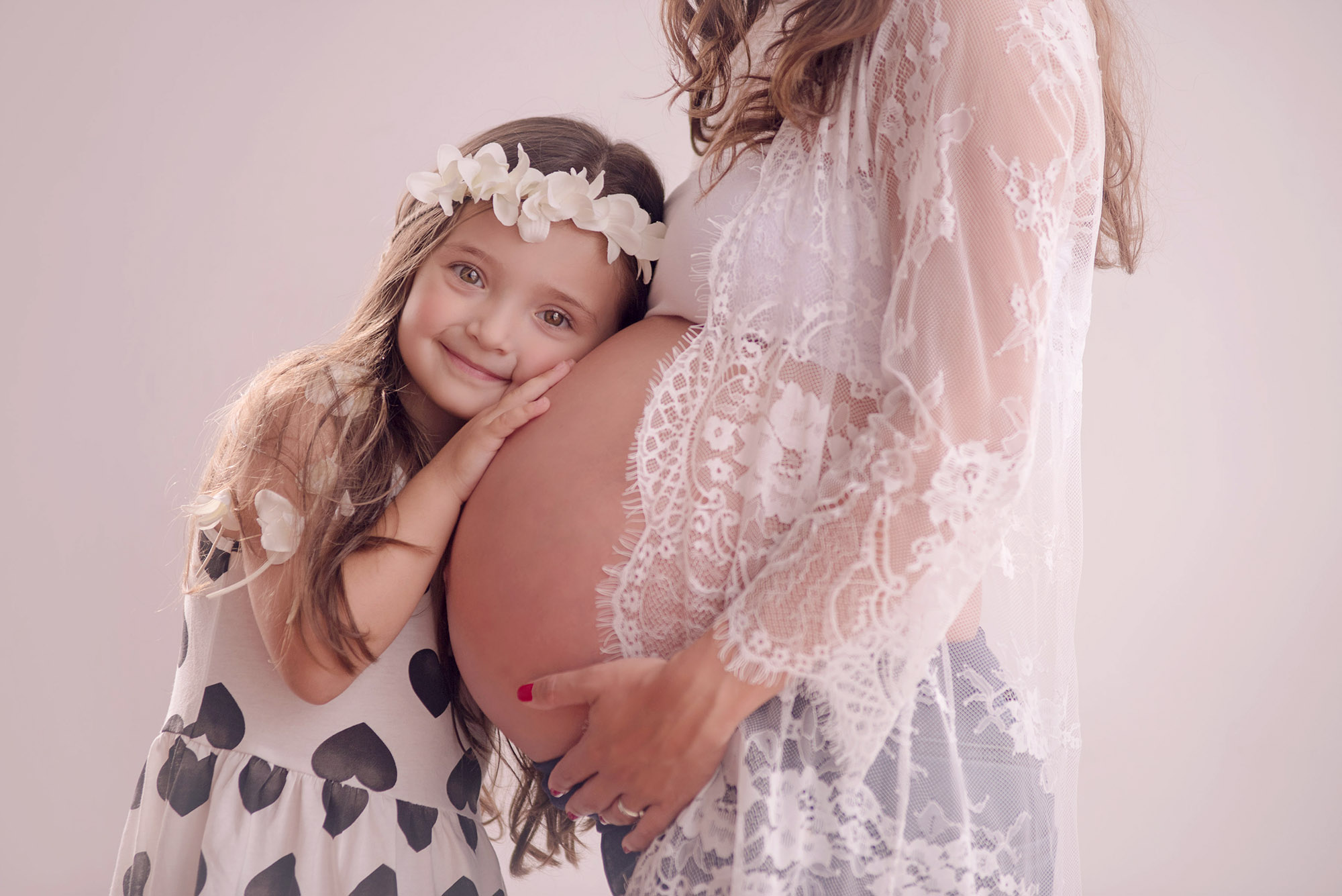 Melero Rodriguez - Maternity + Newborn Photography