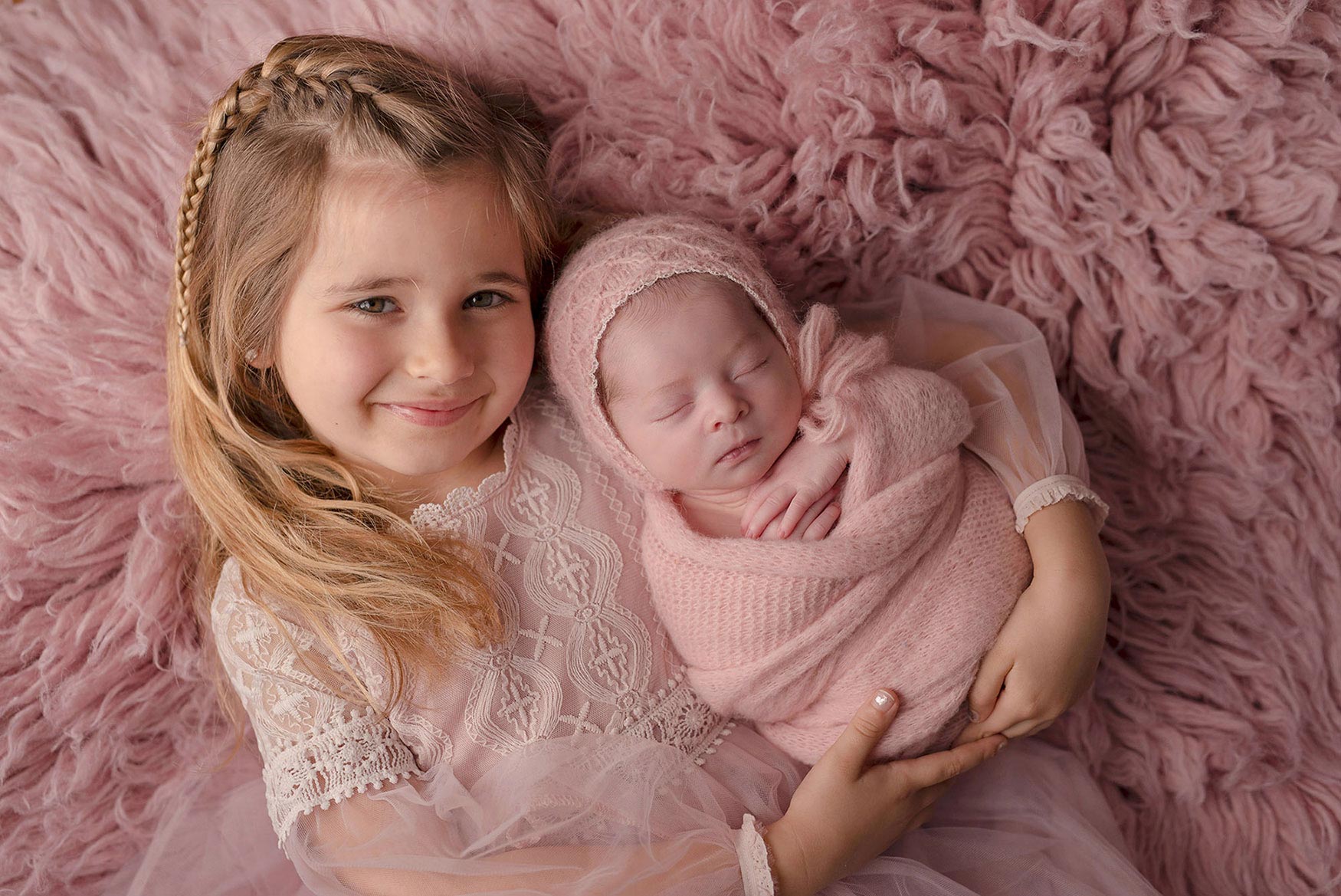 Melero Rodriguez - Maternity + Newborn Photography